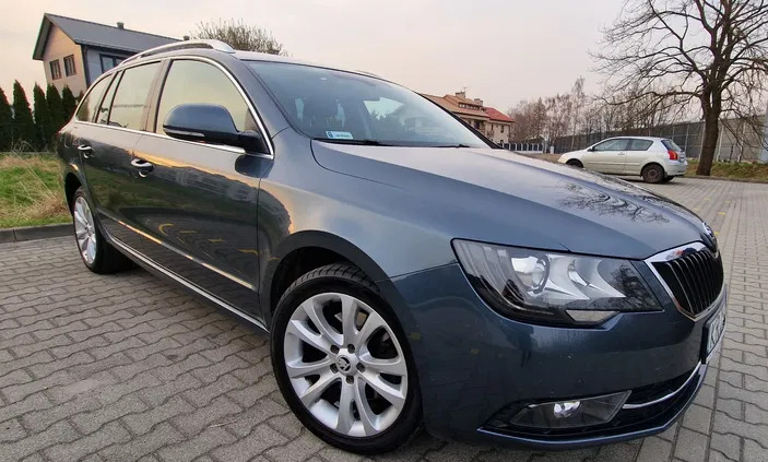 zachodniopomorskie Skoda Superb cena 41999 przebieg: 187000, rok produkcji 2015 z Kraków